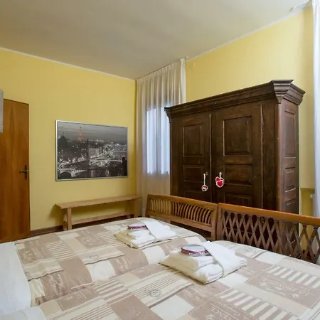 Ve-nice Rialto View Rt-12 Apartment