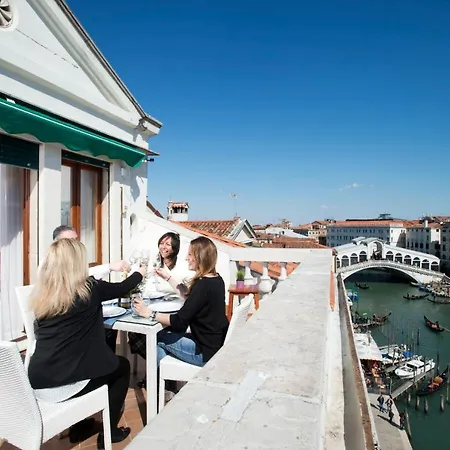 Ve-nice Rialto View Rt-12 Venice